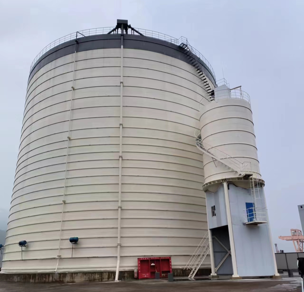 长征镇10万吨水泥钢板库